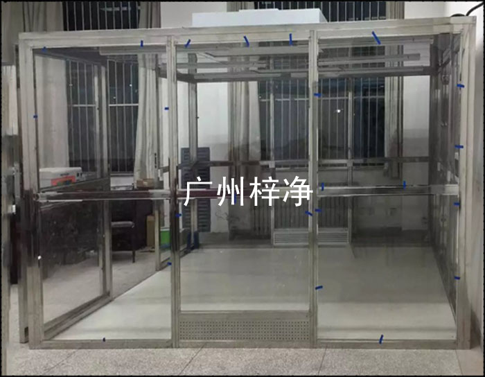 使用百級潔凈棚比較多的客戶，會選用千級潔凈棚，或萬級潔凈棚，少量客戶會選用百級或萬級。