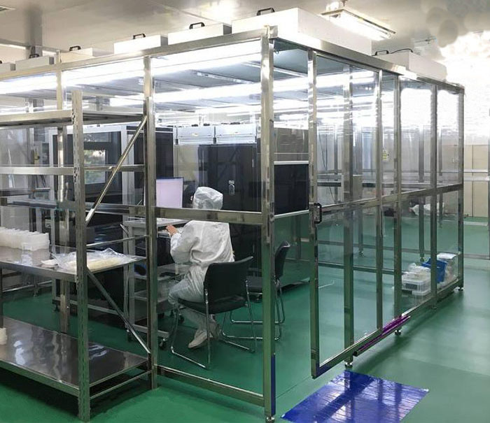潔凈棚主要組成部分、框架、垂簾、頂部封體、FFU、初效過濾器、高效過濾器等等。